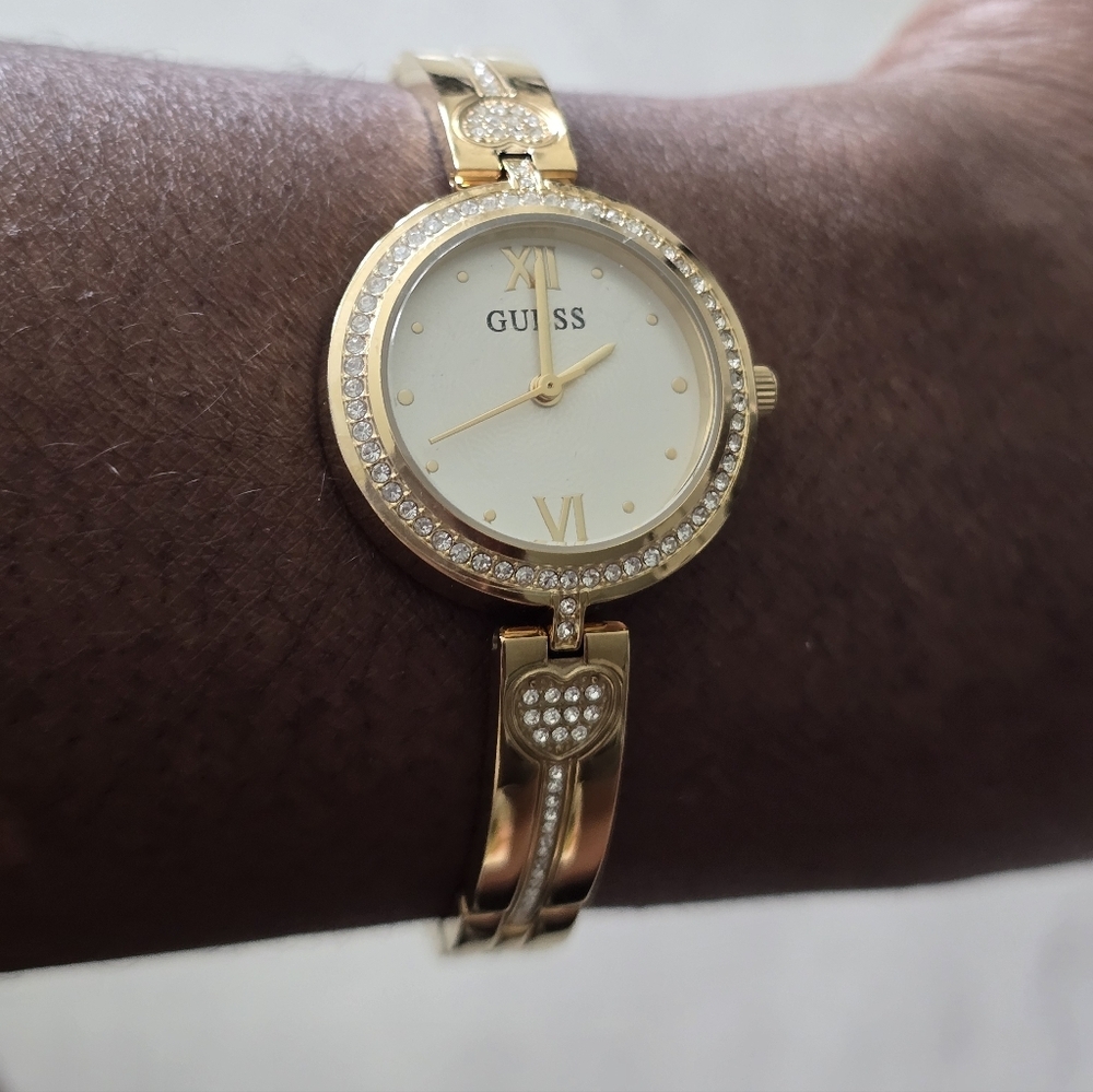 Women's Analog Gold-Tone Stainless Steel Watch 27mm Women New - Picture 3 of 10